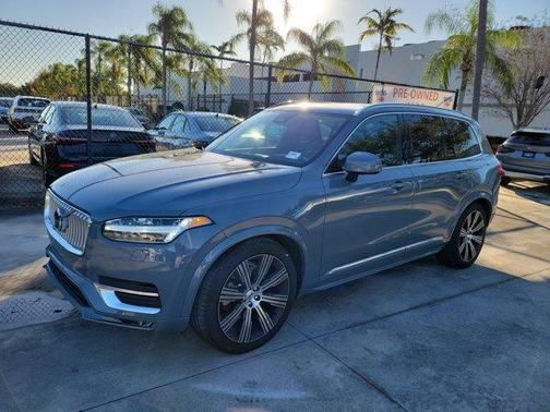 2023 Volvo XC90 B6 Ultimate 7-Seater