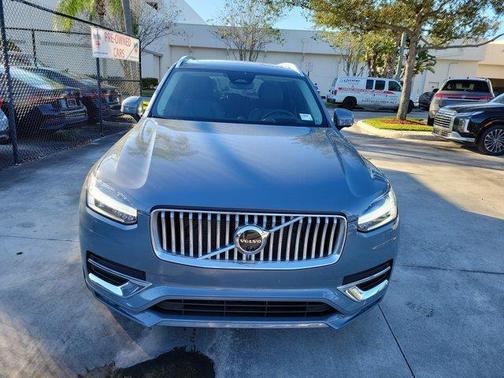 2023 Volvo XC90 B6 Ultimate 7-Seater