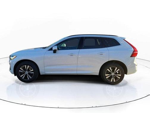 Crystal White 2023 Volvo XC60 B5 Core