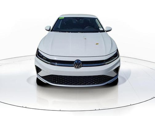 Pure White 2025 Volkswagen Jetta 1.5T S