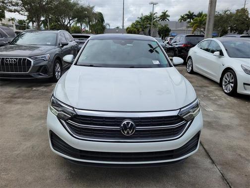 2023 Volkswagen Jetta 1.5T SE