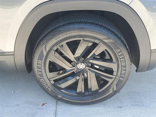 2023 Volkswagen Atlas Cross Sport 3.6L V6 SE w/Technology