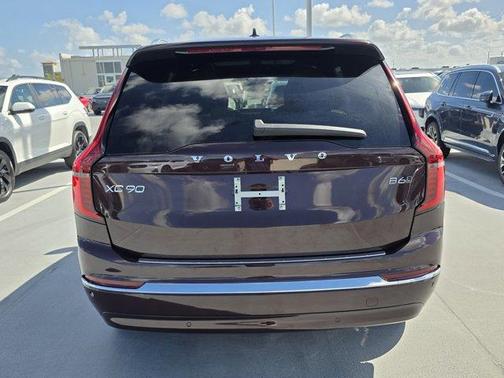 2026 Volvo XC90 B6 Plus 7-Seater