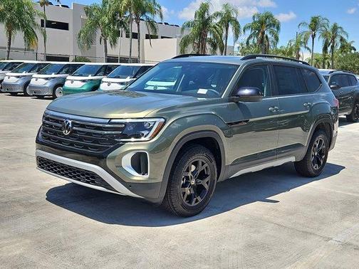 2025 Volkswagen Atlas 2.0T Peak Edition