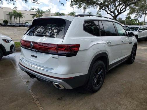 2026 Volkswagen Atlas PEAK EDITION