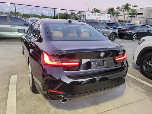 2025 BMW 330 i