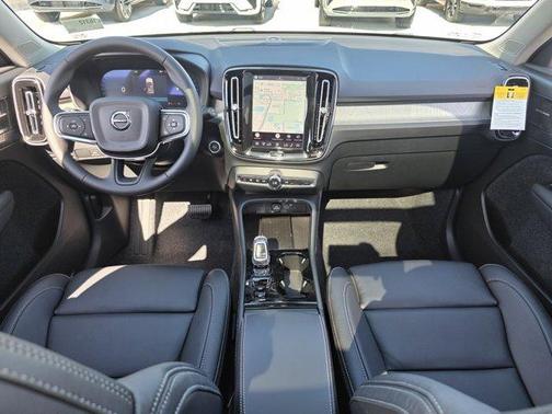 Crystal White 2026 Volvo XC40 B5 Plus