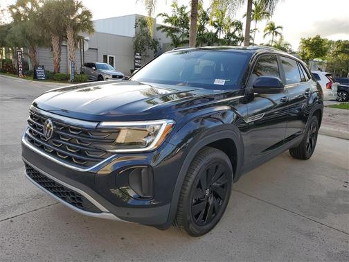 2025 Volkswagen Atlas Cross Sport 2.0T SE w/Technology