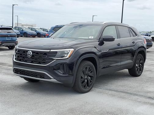 2025 Volkswagen Atlas Cross Sport 2.0T SE w/Technology