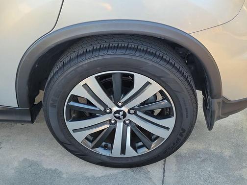 2023 Mitsubishi Outlander Sport 2.0 ES