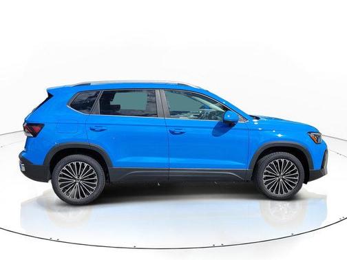 Cornflower Blue 2027 Volkswagen Taos SE