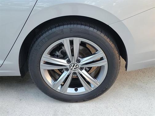 2023 Volkswagen Jetta 1.5T SE
