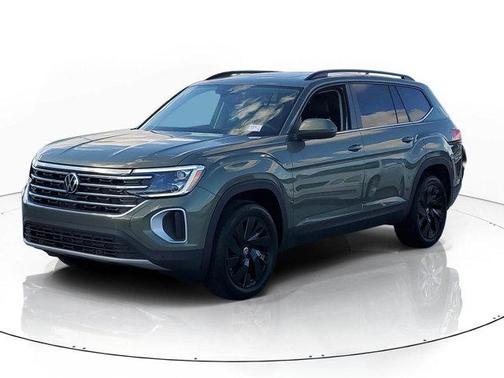 Avocado Green Pearl 2026 Volkswagen Atlas 2.0T SE W/TECHNOLOGY