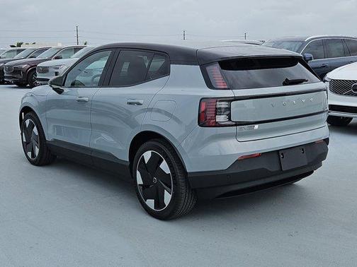 2025 Volvo EX30 Twin Motor Plus
