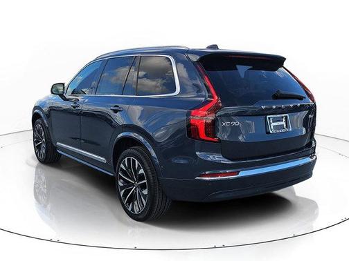 Denim Blue Metallic 2026 Volvo XC90 B6 Ultra 7-Seater