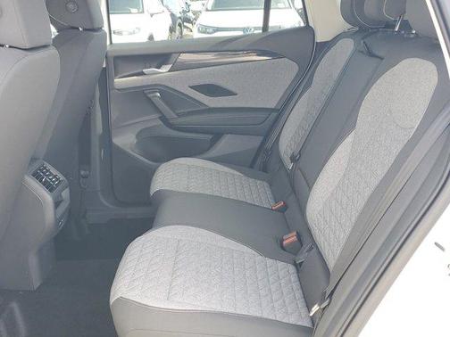 Pure White 2026 Volkswagen Tiguan 2.0T S