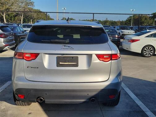 2020 Jaguar F-PACE 25t Premium