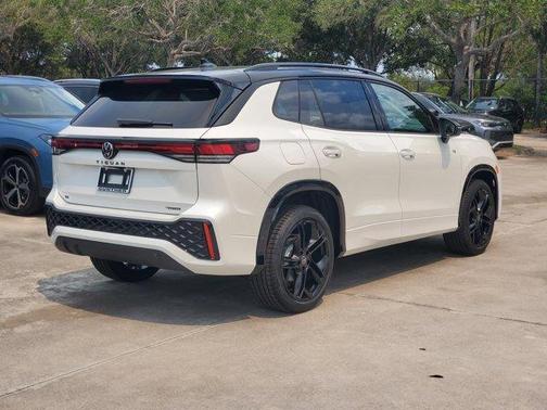2025 Volkswagen Tiguan 2.0T SE