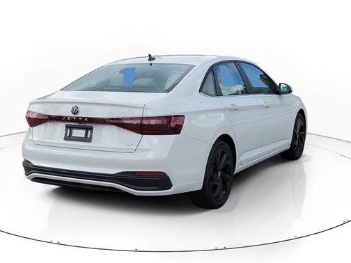 Opal White Pearl 2026 Volkswagen Jetta 1.5T SE