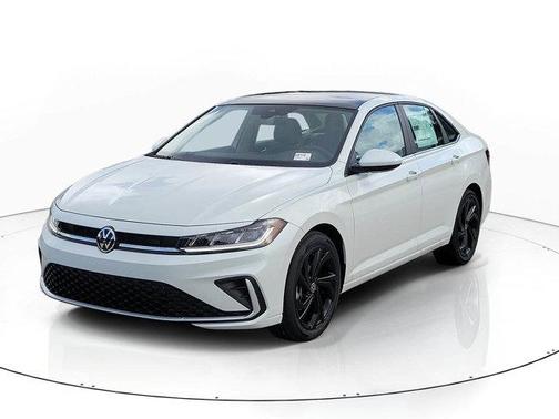 Opal White Pearl 2026 Volkswagen Jetta 1.5T SE