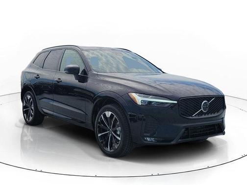 Onyx Black Metallic 2026 Volvo XC60 B5 Plus
