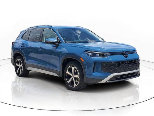 Monterey Blue Pearl 2026 Volkswagen Tiguan 2.0T SE