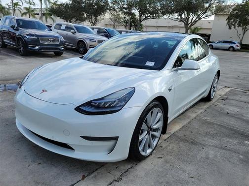 2020 Tesla Model 3 Long Range