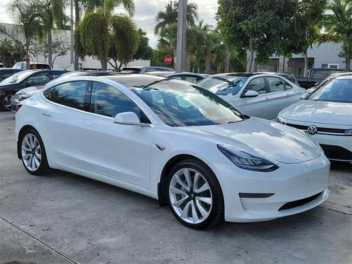 2020 Tesla Model 3 Long Range