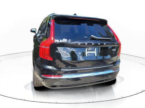 Onyx Black Metallic 2024 Volvo XC90 B5 Core Bright Theme