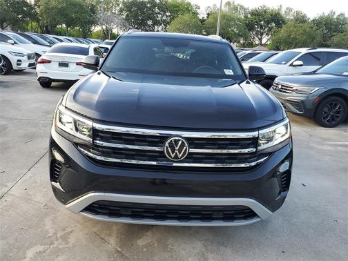 2022 Volkswagen Atlas Cross Sport 3.6L V6 SE w/Technology