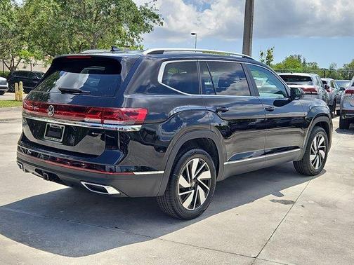 2025 Volkswagen Atlas 2.0T SEL
