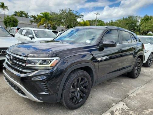 2022 Volkswagen Atlas Cross Sport 2.0T SE w/Technology