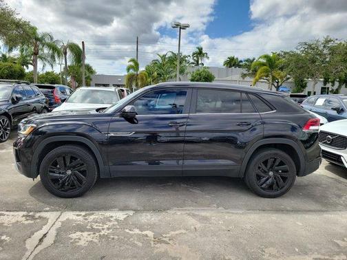 2022 Volkswagen Atlas Cross Sport 2.0T SE w/Technology