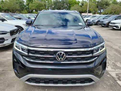 2022 Volkswagen Atlas Cross Sport 2.0T SE w/Technology