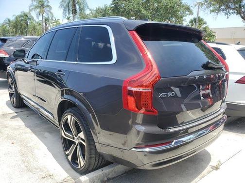 2024 Volvo XC90 B6 Ultimate Bright Theme 7-Seater