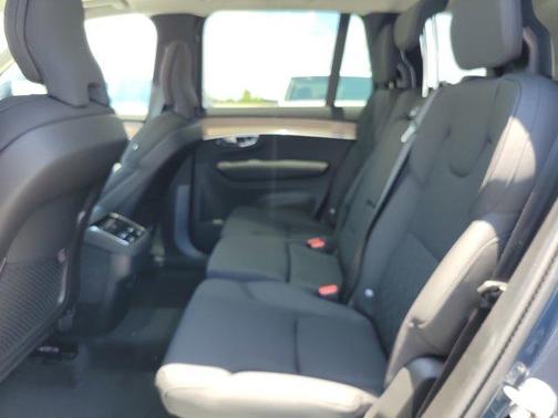 Denim Blue Metallic 2026 Volvo XC90 B6 Plus 7-Seater