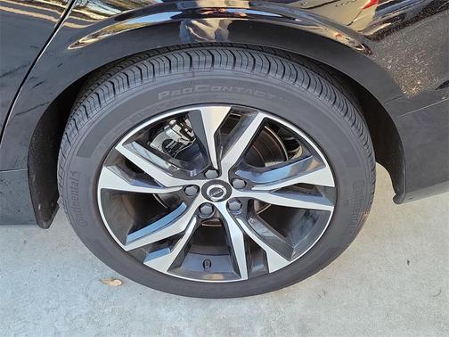 2025 Volvo S60 B5 Core