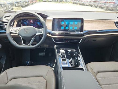 2025 Volkswagen Atlas 2.0T SEL