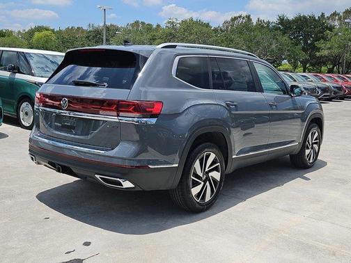 2025 Volkswagen Atlas 2.0T SEL