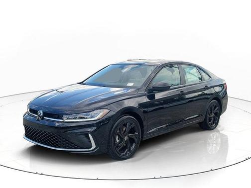Deep Black Pearl Effect 2026 Volkswagen Jetta 1.5T SE