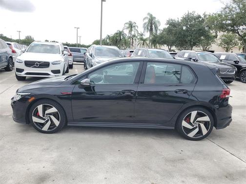 2024 Volkswagen Golf GTI 2.0T S