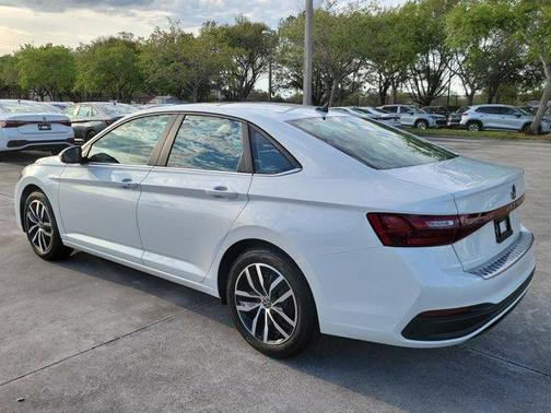 2026 Volkswagen Jetta 1.5T SE