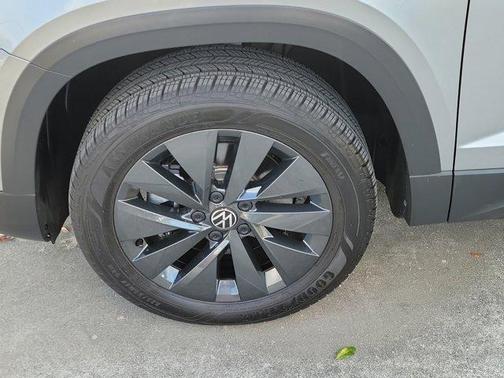 2024 Volkswagen Taos 1.5T S