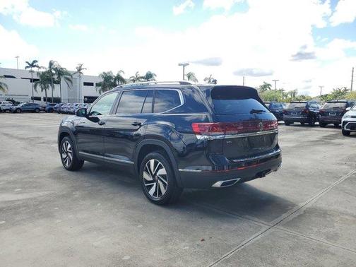 2025 Volkswagen Atlas 2.0T SEL