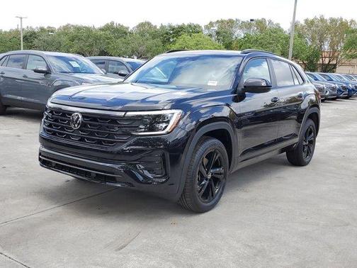 2025 Volkswagen Atlas Cross Sport 2.0T SEL R-Line Black