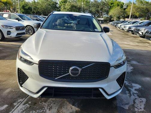 2024 Volvo XC60 B5 Core