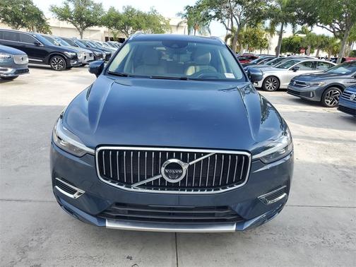2021 Volvo XC60 Recharge Plug-In Hybrid T8 Inscription