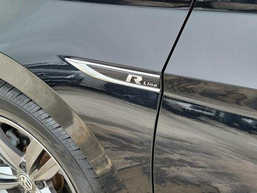 2021 Volkswagen Jetta 1.4T R-Line