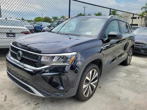 2022 Volkswagen Taos 1.5T SE