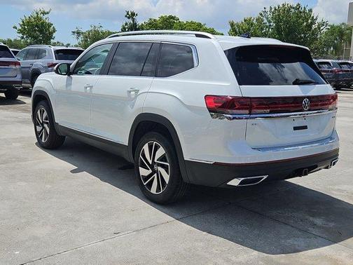 2025 Volkswagen Atlas 2.0T SEL